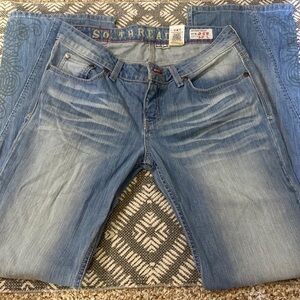 SOUTHERN THREAD St. No. 258 ST/The Drew wide flare with design denim jeans EUC